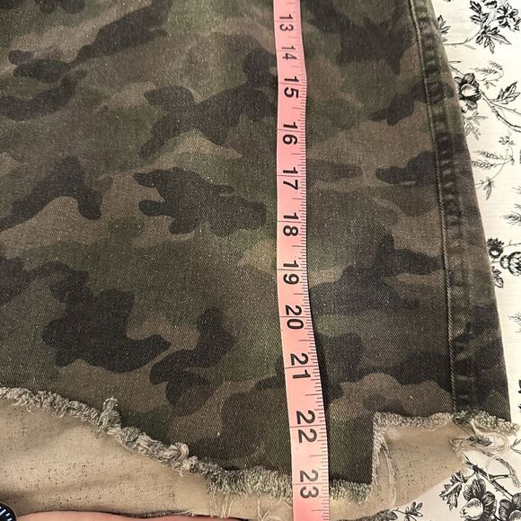 OPPI Boutique Camo Jean Jacket 2XL/3XL - Picture 7 of 7